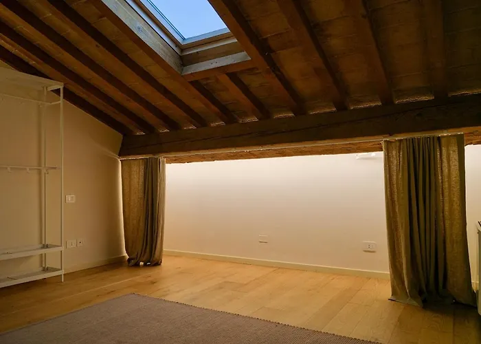 Apartment Penthouse In Palazzo San Donnini