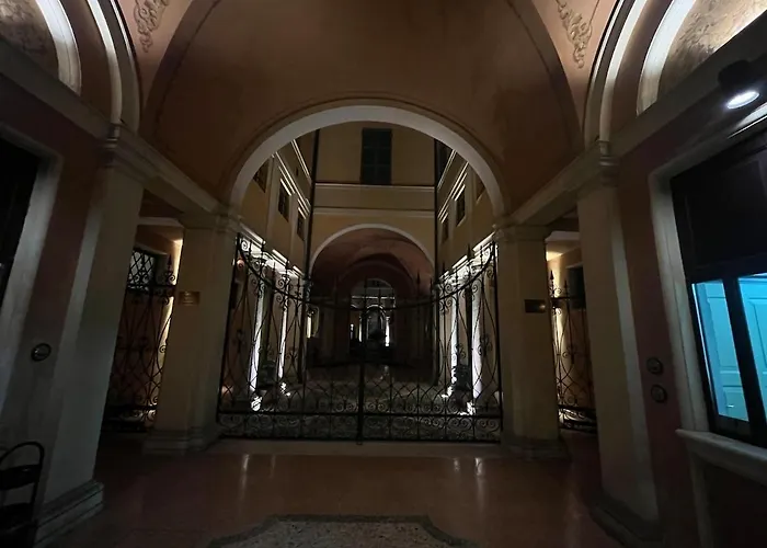 Penthouse In Palazzo San Donnini Apartment